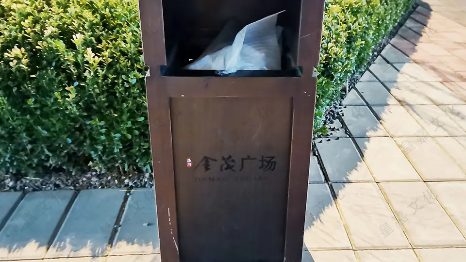 2021.5.31日 海河金茂府售楼处花箱改造 11