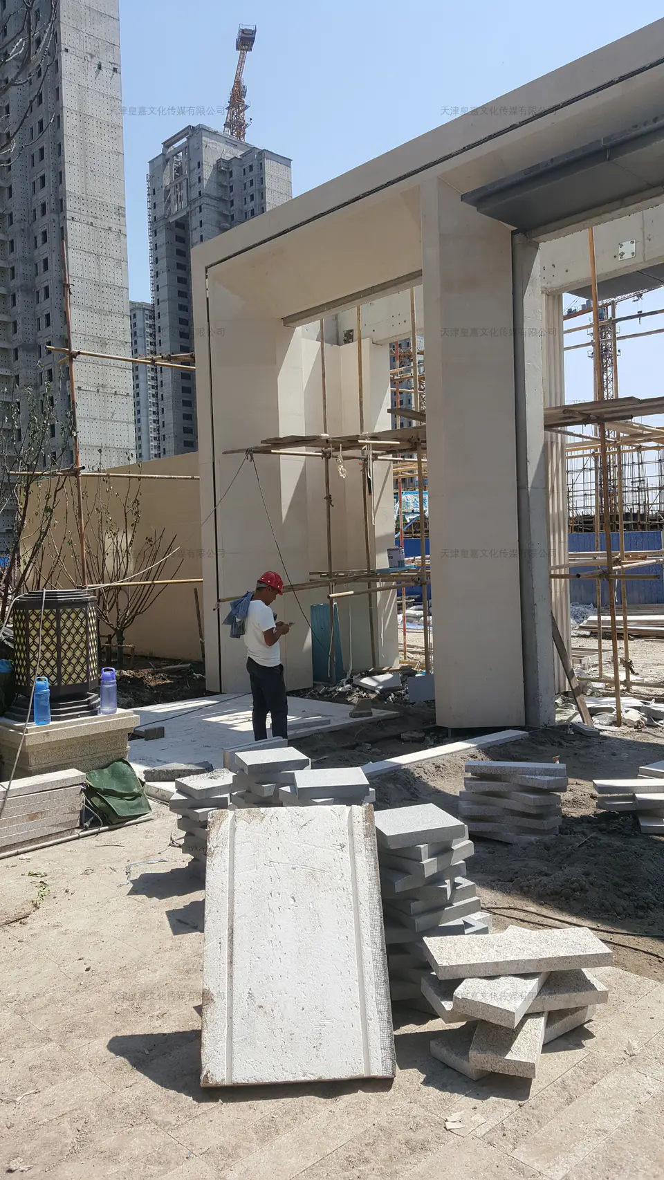 2020.8.10日 龙洲道188号围挡户型牌制作项目 2