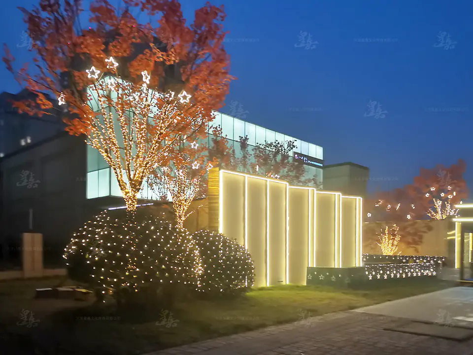2021.12.11日 上东金茂悦树木包装亮化 13
